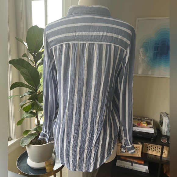 American Eagle Blue White Stripe Button Down Long Sleeve Blouse Size XS - Picture 3 of 6